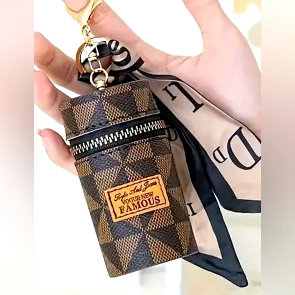 MINI RETRO BROWN PORTABLE TRAVEL ZIPPER KEY CHAIN CASE FOR STORAGE & SCARF. NEW. - Picture 1 of 8